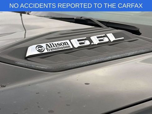 Used 2024 Chevrolet Silverado 2500 LTZ w/ LTZ Plus Package image 9