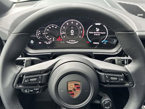 New 2026 Porsche Cayenne image 20