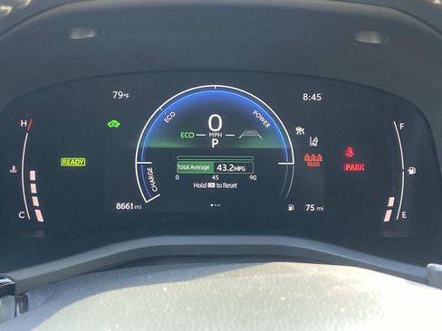Used 2026 Toyota Camry SE FWD image 26