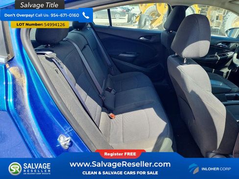 Used 2017 Chevrolet Cruze LT w/ Convenience Package FWD image 13