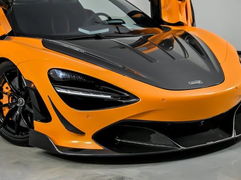 Used 2020 McLaren 720S Performance image 3