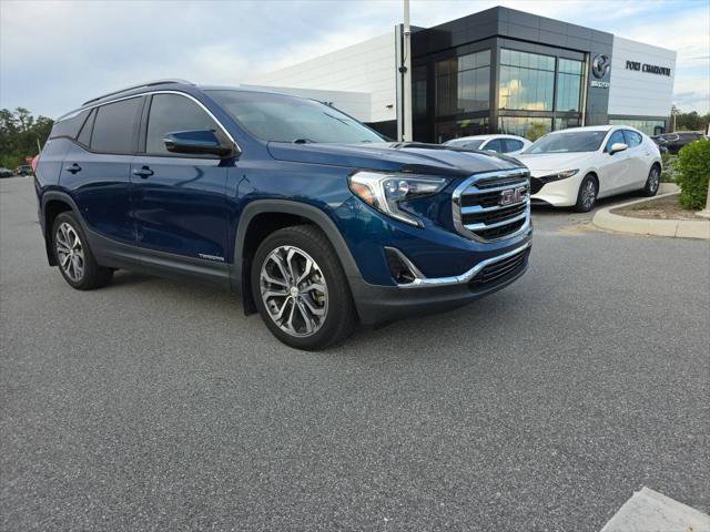 Used 2020 GMC Terrain SLT w/ Preferred Package FWD image 3