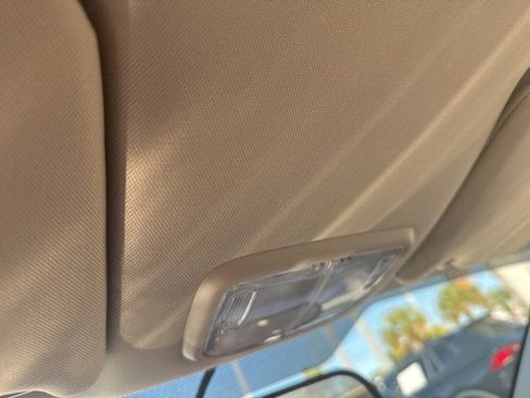 Used 2008 Buick LaCrosse CXL w/ Driver Confidence Package image 23