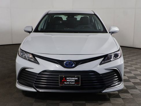 Used 2022 Toyota Camry LE w/ Cold Weather Package FWD image 12