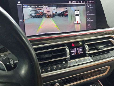 Used 2019 BMW X5 xDrive40i w/ Premium Package image 34