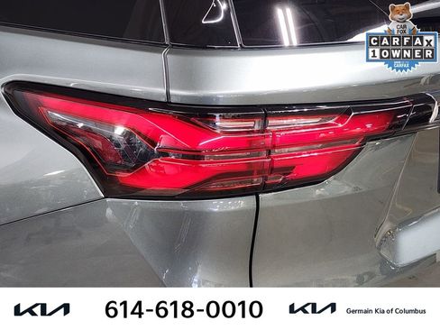 Used 2023 Chevrolet Traverse LT w/ LPO, Floor Liner Package image 15