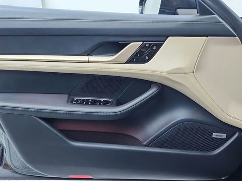 Used 2020 Porsche Taycan Turbo image 28