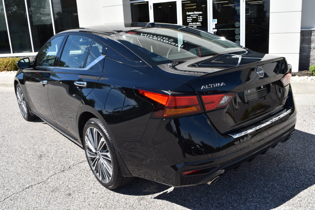 Used 2023 Nissan Altima 2.5 SL AWD/4WD image 5