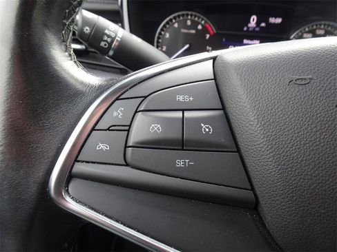 Certified 2023 Cadillac XT5 Luxury w/ LPO, Floor Liner Package image 20