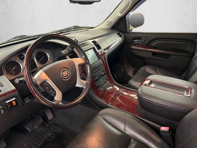 Used 2012 Cadillac Escalade EXT Luxury AWD/4WD image 10