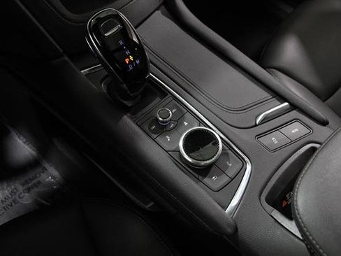 Used 2023 Cadillac XT5 Premium Luxury image 16