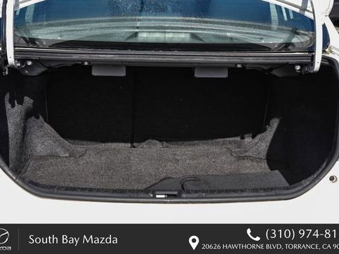 Used 2012 Toyota Corolla L image 17