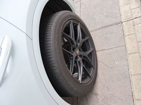 Used 2024 Audi SQ5 Premium Plus image 19