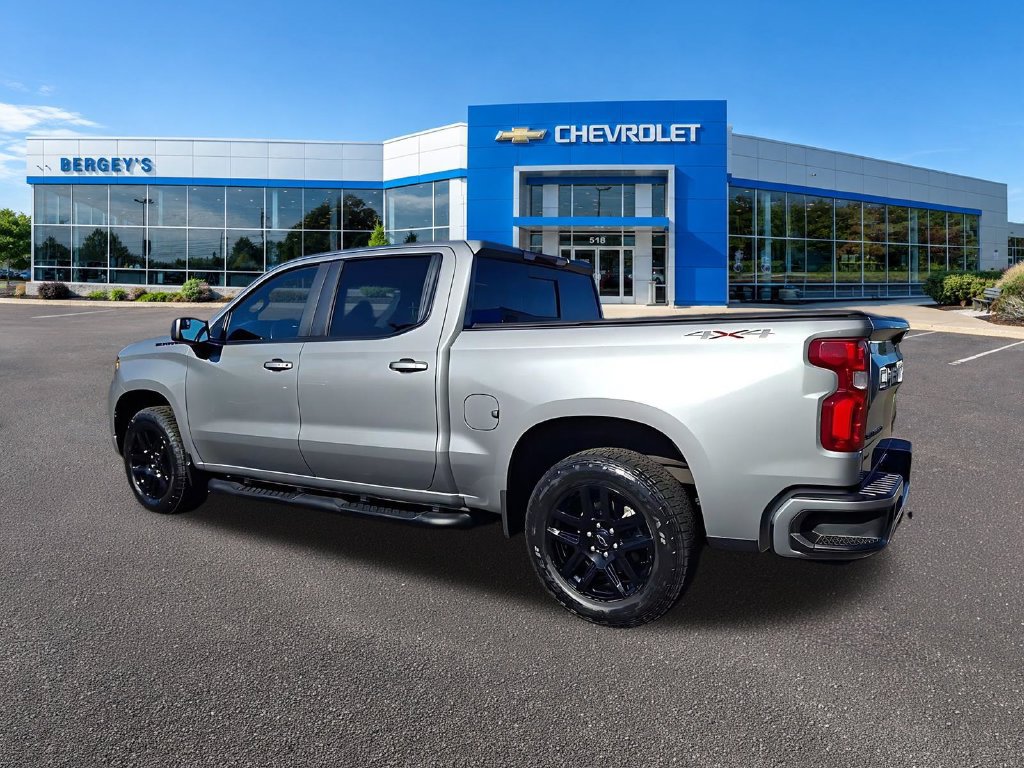 Certified 2024 Chevrolet Silverado 1500 RST w/ Rally Edition AWD/4WD image 8