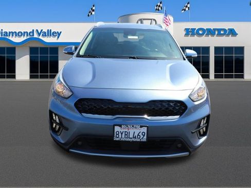 Used 2022 Kia Niro EX Premium FWD image 2