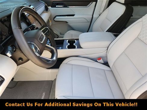 New 2026 GMC Acadia Denali w/ Super Cruise Package image 9