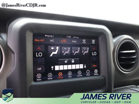 Used 2022 Jeep Wrangler Unlimited Sport AWD/4WD image 32