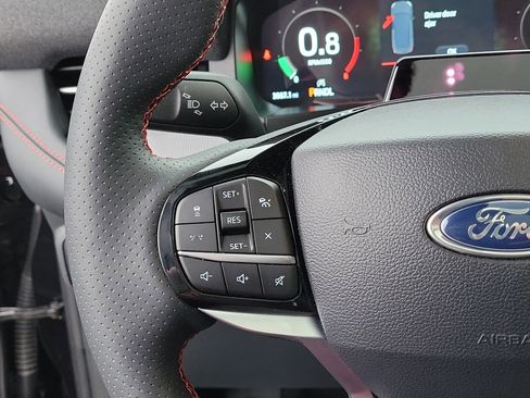 Used 2025 Ford Explorer ST-Line w/ Premium Package image 26