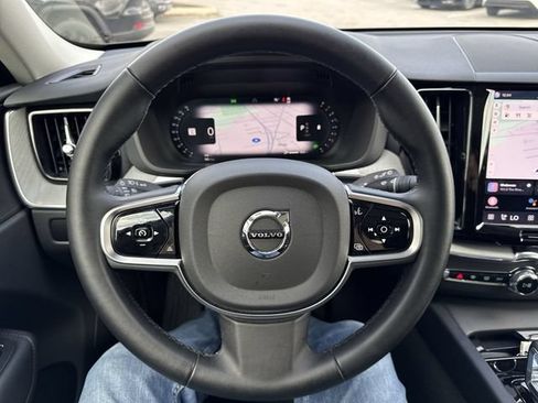 Used 2025 Volvo XC60 B5 Plus w/ Protection Package Premier AWD/4WD image 18
