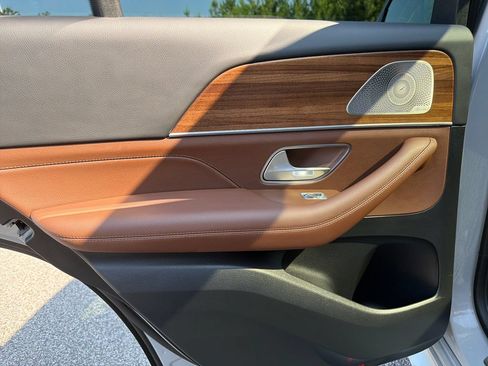 Certified 2025 Mercedes-Benz GLE 350 4MATIC image 30