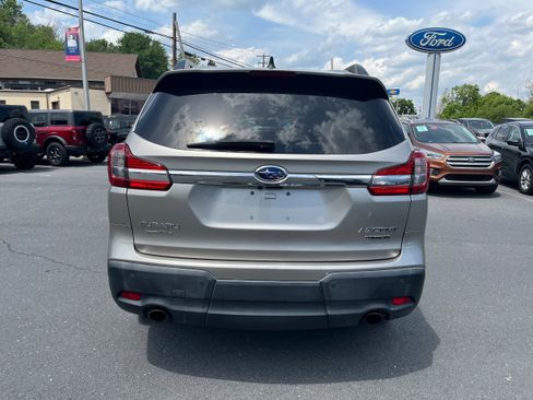 Used 2019 Subaru Ascent Limited AWD/4WD image 5
