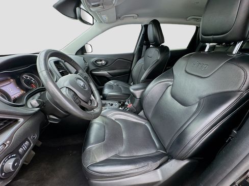 Used 2022 Jeep Cherokee Latitude Lux AWD/4WD image 13