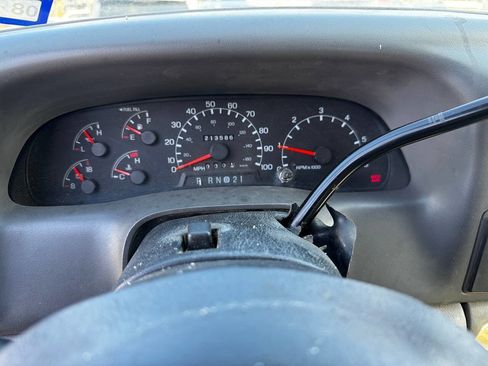 Used 2000 Ford F250 XLT image 15