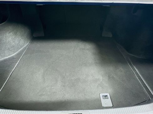 Used 2025 Toyota Camry SE image 28