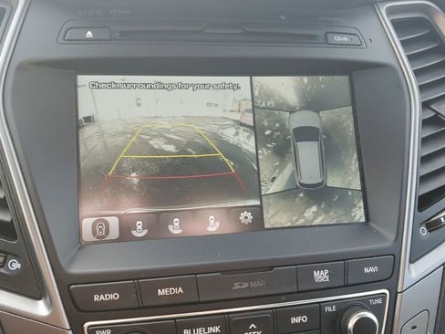 Used 2017 Hyundai Santa Fe Sport image 20