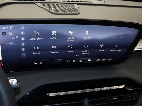 New 2026 Buick Enclave Preferred w/ LPO, Floor Liner Package image 18