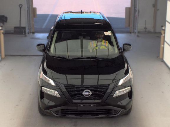 Used 2023 Nissan Rogue SV w/ SV Premium B Package AWD/4WD image 2