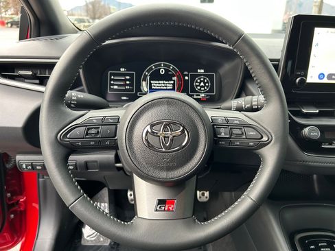 Certified 2025 Toyota Corolla Core image 12