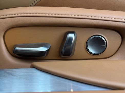 Used 2018 Lexus LC 500h w/ Touring Package image 56