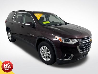 Used 2021 Chevrolet Traverse LT