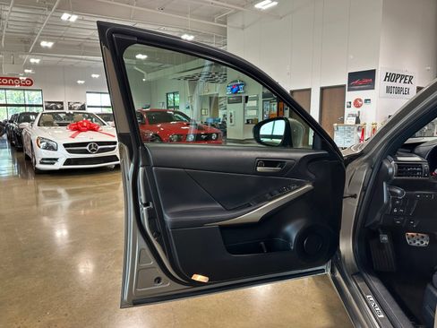 Used 2019 Lexus IS 350 F Sport w/ F Sport Package RWD image 11