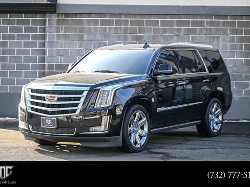 Used 2015 Cadillac Escalade Premium image 1