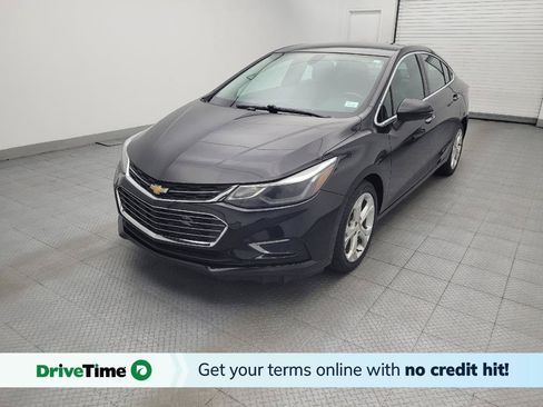 Used 2017 Chevrolet Cruze Premier FWD image 1
