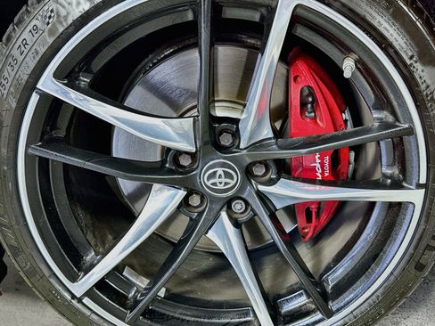 Used 2022 Toyota Supra Premium w/ Driver Assist Package RWD image 29