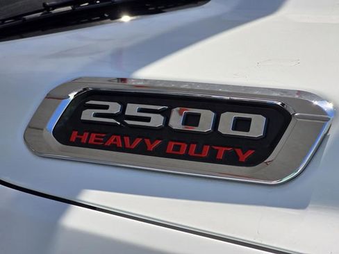 Used 2022 RAM 2500 Limited AWD/4WD image 30