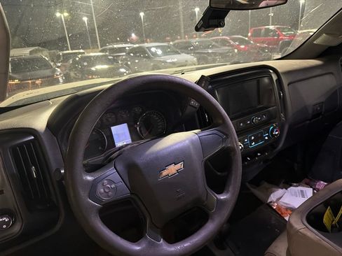 Used 2019 Chevrolet Silverado 2500 W/T AWD/4WD image 7