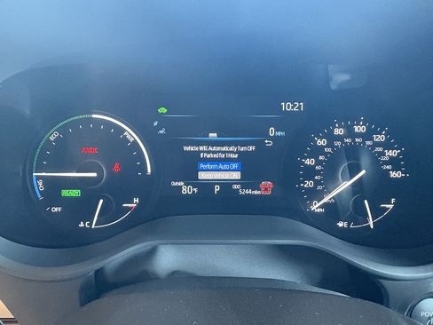 Used 2026 Toyota Sienna XLE AWD/4WD image 14