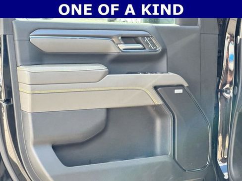 Certified 2024 Chevrolet Silverado 2500 ZR2 w/ LPO, Dark Essentials Package image 23