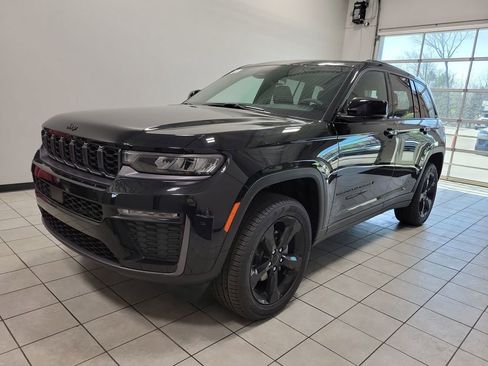 New 2026 Jeep Grand Cherokee Limited AWD/4WD image 3