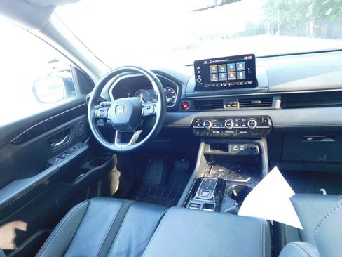 Certified 2024 Honda Pilot EX-L image 6