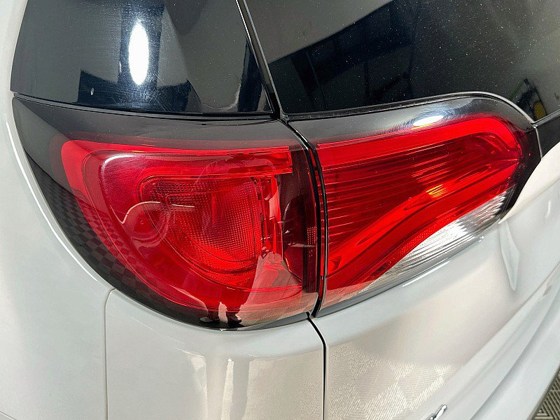 Used 2019 Chrysler Pacifica Touring-L Plus w/ Advanced Safetytec Group FWD image 36