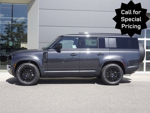 New 2025 Land Rover Defender 130 S image 8