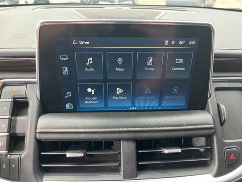 Used 2023 Chevrolet Suburban Premier AWD/4WD image 21