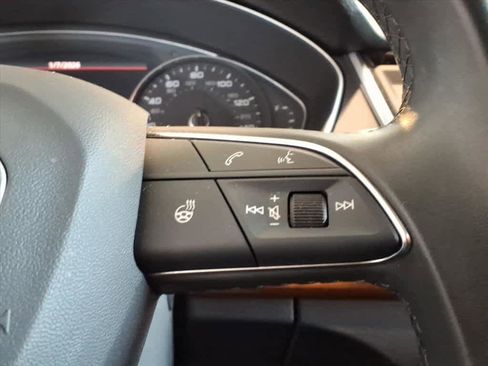 Used 2023 Audi Q5 2.0T Premium w/ Convenience Package image 15