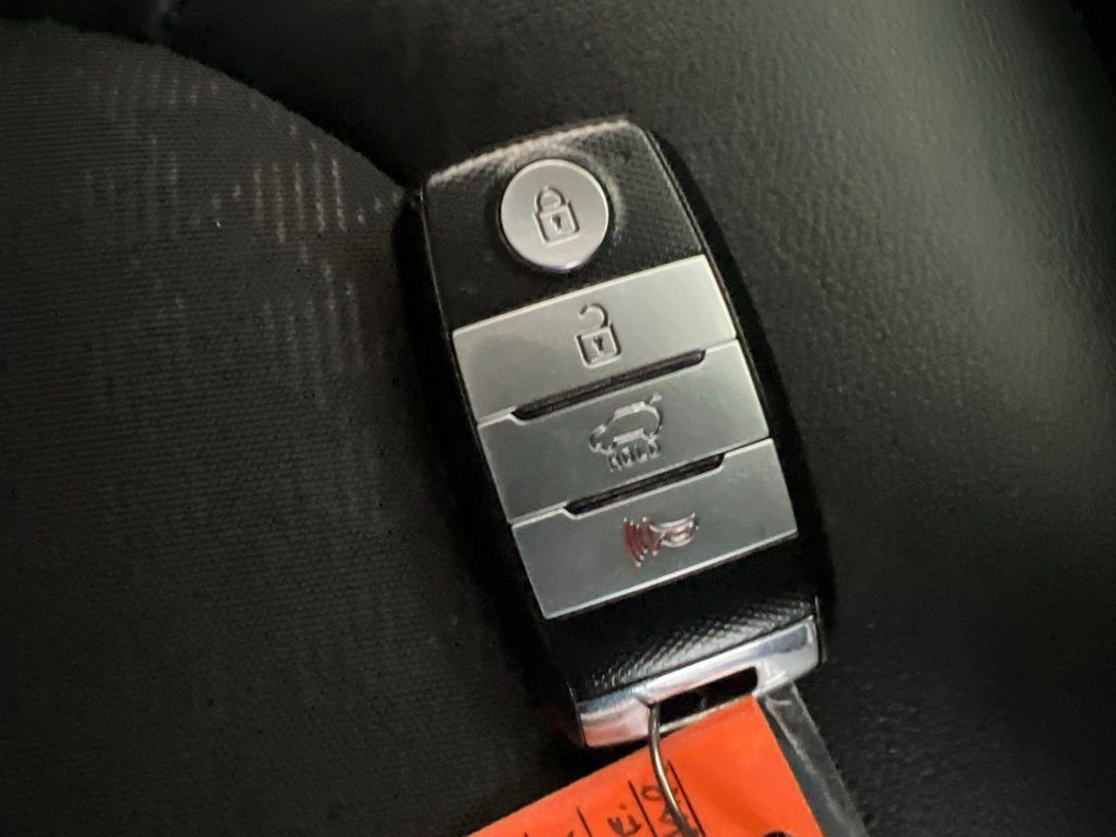 Used 2019 Kia Soul ! w/ Technology Package FWD image 26
