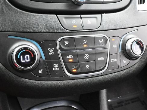 Used 2024 Chevrolet Malibu LT FWD image 20